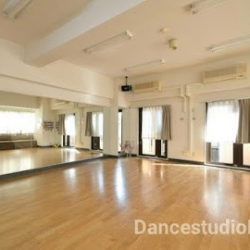 ダンススタジオプリズム