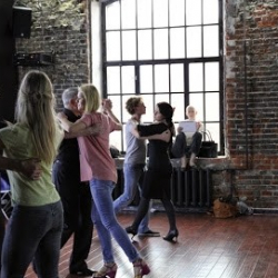 Школа сальсы и бачаты Держи Ритм