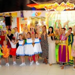 Центр танца 'Dancing Queen - show'