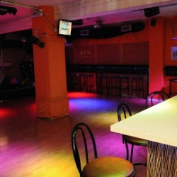 el Caribe Dance Club