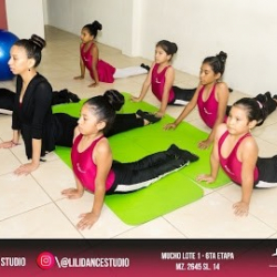 LILI DANCE STUDIO.EC
