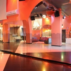 NEW TWENTYTHREE scuola di ballo/eventi