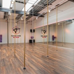 Pole Dance Factory Amsterdam - Oost