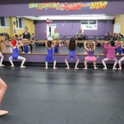 Piqué Dance Studio International