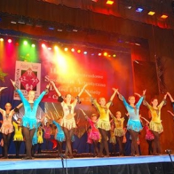 Szkoła Piosenki i Tańca Dziecięco - Młodzieżowa Rewia 'AKCENT' - Częstochowa - Kraków