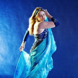 Shira's Iowa City Belly Dancing Classes