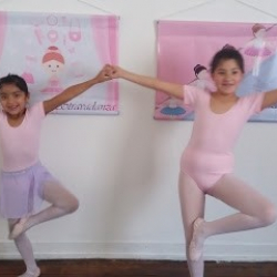 Stravadanza Dance School