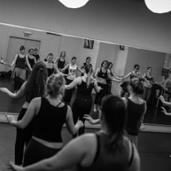 Buikdansschool Teuta