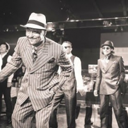 UP＆DOWNダンススクール