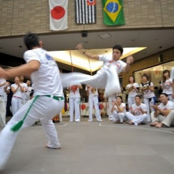 カポエイラ・カポエラ教室 / Lagoa do Abaeté 大阪・天王寺（キッズ・一般）