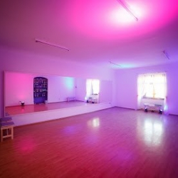 CHIC Dance Studio