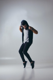 photo-1536294738309-2fc595e788fb